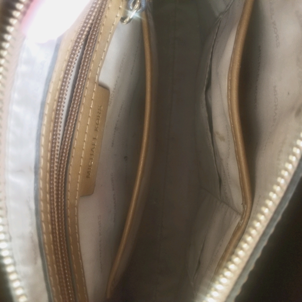Handbag - Picture 5 of 7